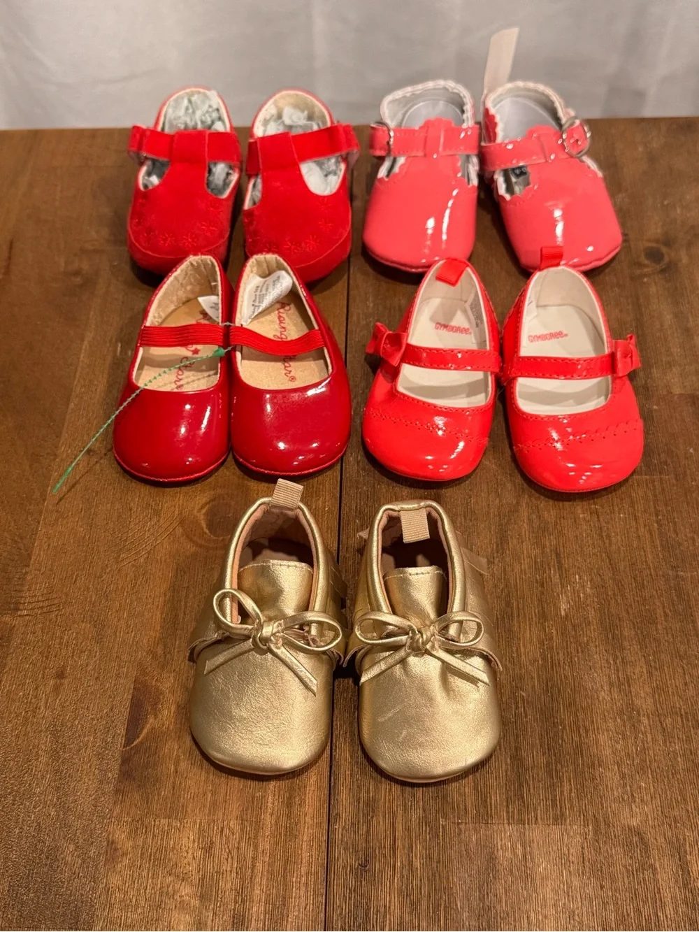 Gymboree, Old Navy etc... Lot of 5 pairs of baby shoes.